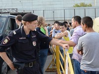 ФМС откажется от депортации иностранцев c В?Ч при наличии родственников в России