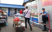 Предложение РФ лишить мигрантов рабочих мест в сфере торговли требует детального изучения - спецдокладчик ООН