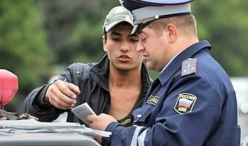 Гражданин Кыргызстана считает постановление суда о его выдворении из РФ незаконным