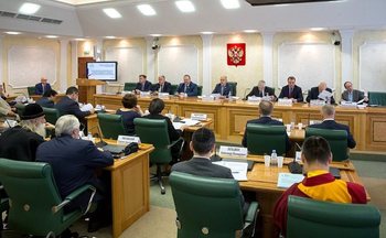Сенаторы за усиление работы по интеграции