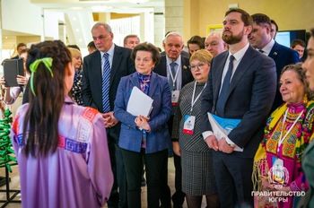 Год языков коренных народов открылся в Ханты-Мансийске