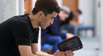 Миграция посту не помеха