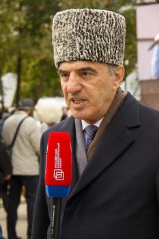 ?нтервью с праздника