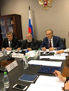 Данные соцопросов не повод к самоуспокоению