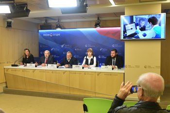 Круглый стол в канун Дня мигранта