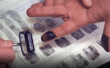 Принят закон об упрощении получения гражданства