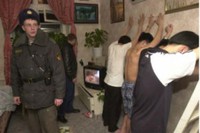 Путин вступает в борьбу с “резиновыми квартирами”