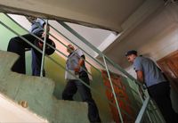 Столичная полиция проведет повторные рейды по квартирам москвичей