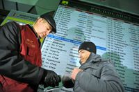 Чемодан, вокзал, СНГ. Чем обернутся новые правила въезда мигрантов в Россию